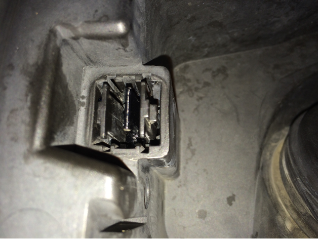 Fuel-Door Actuator Plunger